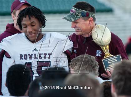 Thumbnail 2 in Rowlett vs Skyline (UIL 6A Area Playoff) photogallery.