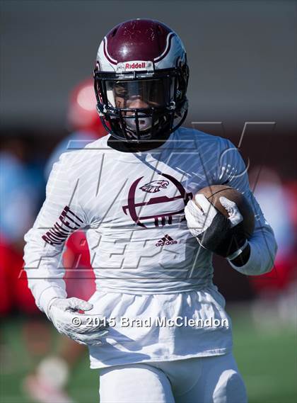 Thumbnail 2 in Rowlett vs Skyline (UIL 6A Area Playoff) photogallery.