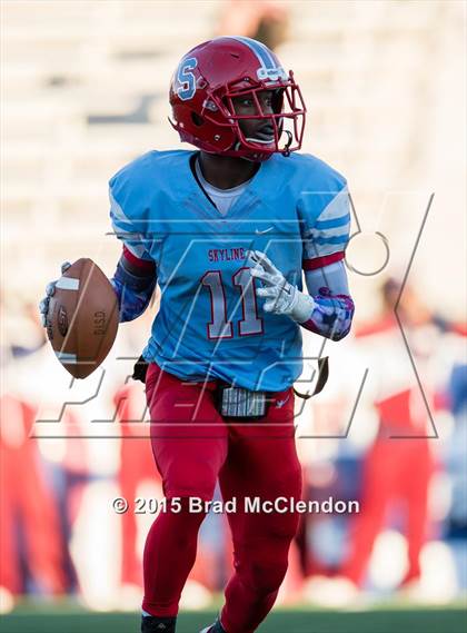 Thumbnail 3 in Rowlett vs Skyline (UIL 6A Area Playoff) photogallery.