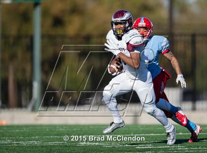 Thumbnail 2 in Rowlett vs Skyline (UIL 6A Area Playoff) photogallery.