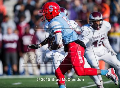 Thumbnail 1 in Rowlett vs Skyline (UIL 6A Area Playoff) photogallery.