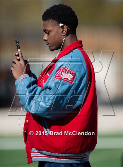 Thumbnail 3 in Rowlett vs Skyline (UIL 6A Area Playoff) photogallery.