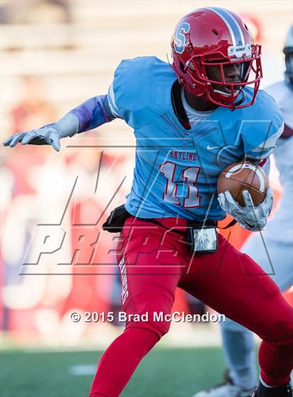 Thumbnail 2 in Rowlett vs Skyline (UIL 6A Area Playoff) photogallery.
