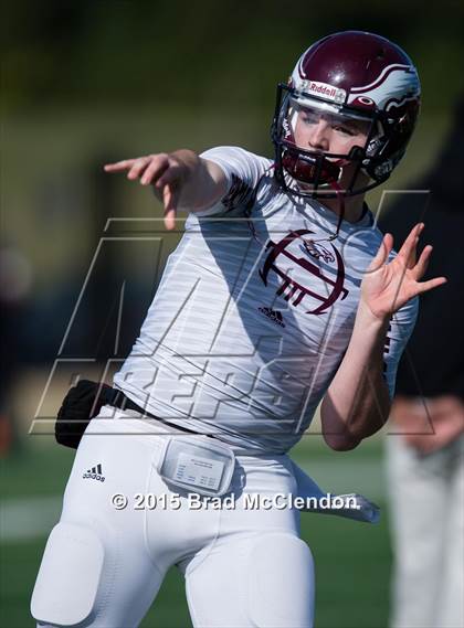 Thumbnail 3 in Rowlett vs Skyline (UIL 6A Area Playoff) photogallery.