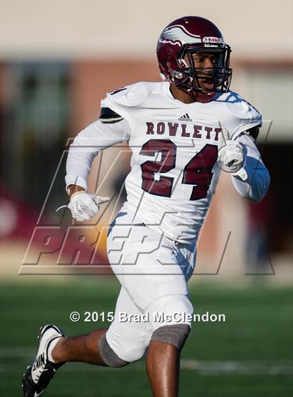 Thumbnail 3 in Rowlett vs Skyline (UIL 6A Area Playoff) photogallery.