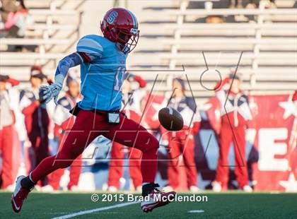 Thumbnail 2 in Rowlett vs Skyline (UIL 6A Area Playoff) photogallery.