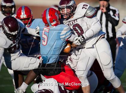Thumbnail 2 in Rowlett vs Skyline (UIL 6A Area Playoff) photogallery.