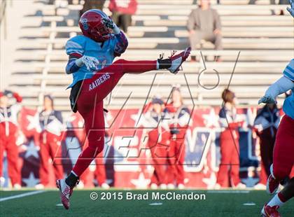 Thumbnail 1 in Rowlett vs Skyline (UIL 6A Area Playoff) photogallery.