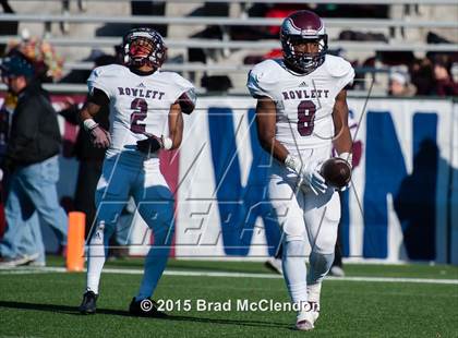 Thumbnail 2 in Rowlett vs Skyline (UIL 6A Area Playoff) photogallery.