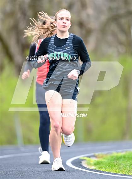 Thumbnail 3 in Yorktown 4 Way (1600 meter)  photogallery.