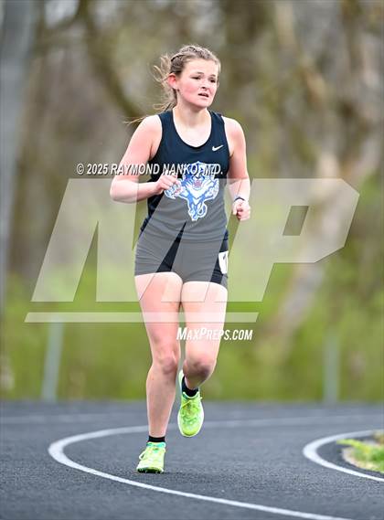 Thumbnail 1 in Yorktown 4 Way (1600 meter)  photogallery.