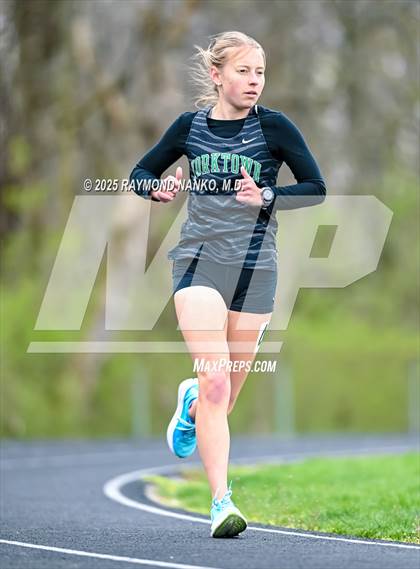 Thumbnail 1 in Yorktown 4 Way (1600 meter)  photogallery.