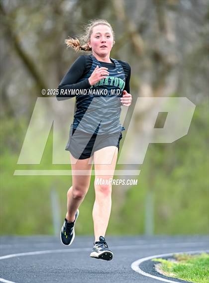 Thumbnail 1 in Yorktown 4 Way (1600 meter)  photogallery.