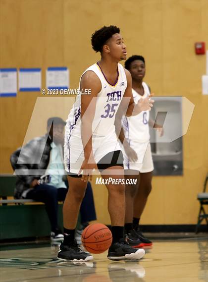 Thumbnail 3 in Oakland Tech vs. Campolindo (MLK Classic @ De La Salle) photogallery.