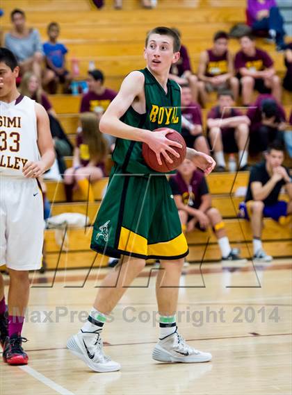 Thumbnail 1 in Royal @ Simi Valley photogallery.