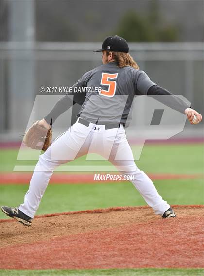 Thumbnail 1 in Childress vs Springtown (Walker Stallcup Tournament) photogallery.