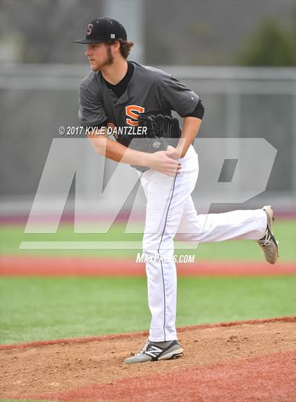 Thumbnail 3 in Childress vs Springtown (Walker Stallcup Tournament) photogallery.