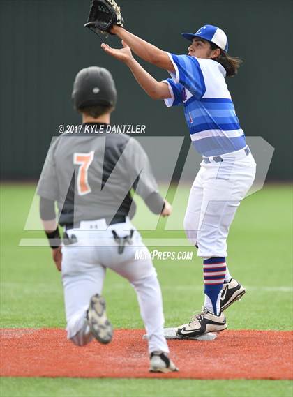 Thumbnail 2 in Childress vs Springtown (Walker Stallcup Tournament) photogallery.