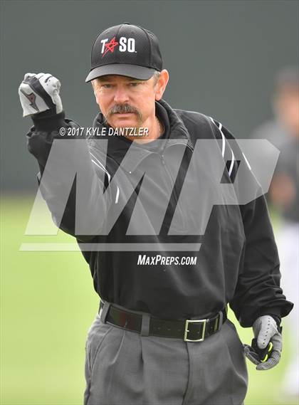 Thumbnail 2 in Childress vs Springtown (Walker Stallcup Tournament) photogallery.