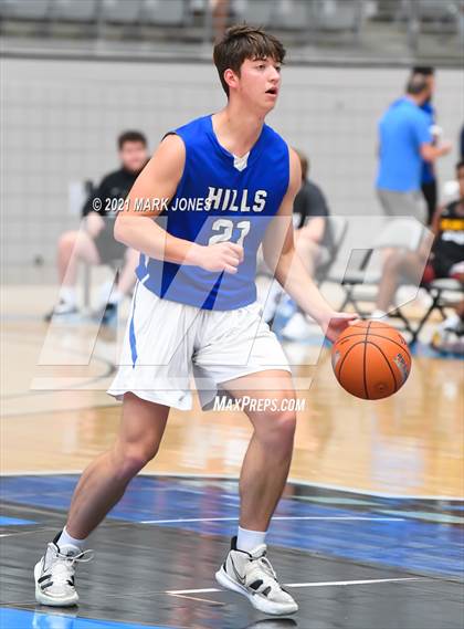 Thumbnail 2 in Cactus Shadows vs. Catalina Foothills - Section 7 Basketball Tournament photogallery.