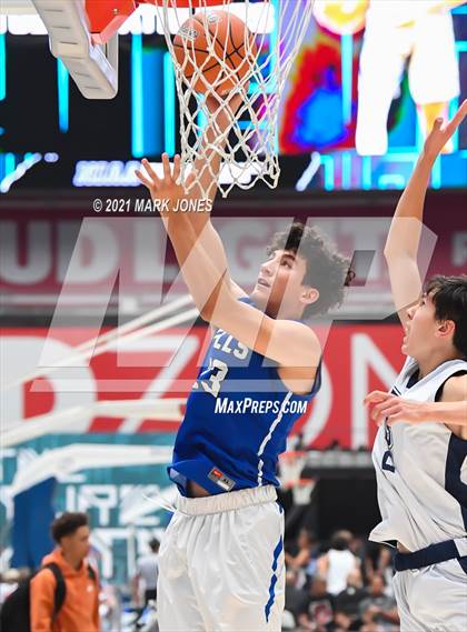 Thumbnail 2 in Cactus Shadows vs. Catalina Foothills - Section 7 Basketball Tournament photogallery.