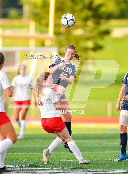 Thumbnail 2 in Fairport @ Victor photogallery.