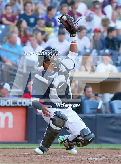Thumbnail 2 in Perfect Game All-American Classic (East vs. West) photogallery.