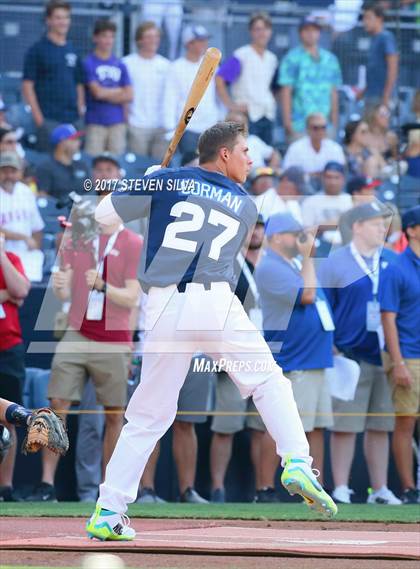 Thumbnail 2 in Perfect Game All-American Classic (East vs. West) photogallery.