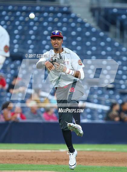 Thumbnail 3 in Perfect Game All-American Classic (East vs. West) photogallery.