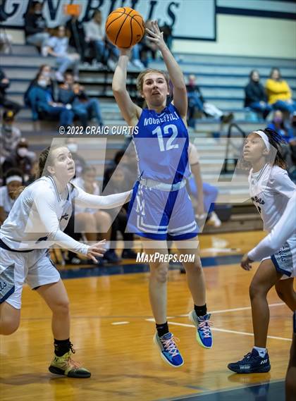 Thumbnail 1 in Mooresville @ Hickory Ridge photogallery.