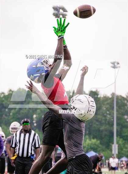 Thumbnail 3 in North Mecklenburg vs Palisades (Powerade 7 on 7) photogallery.