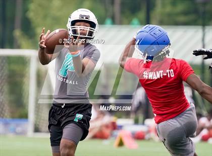 Thumbnail 3 in North Mecklenburg vs Palisades (Powerade 7 on 7) photogallery.