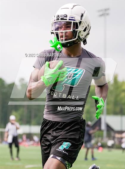 Thumbnail 3 in North Mecklenburg vs Palisades (Powerade 7 on 7) photogallery.