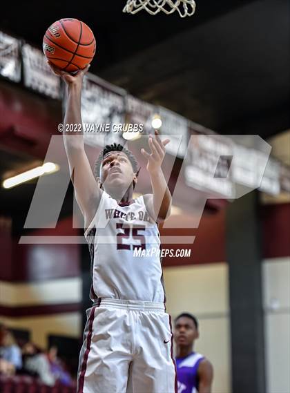 Thumbnail 3 in Calvert @ White Oak (Holiday Hoops Classic) photogallery.