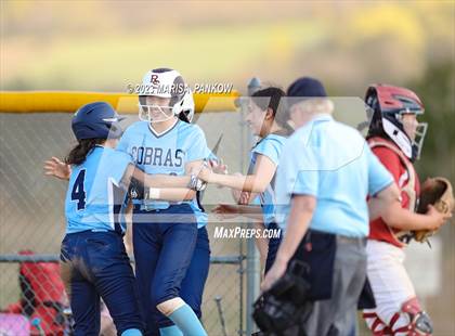 Thumbnail 2 in Bishop Grimes vs Fabius Pompey photogallery.