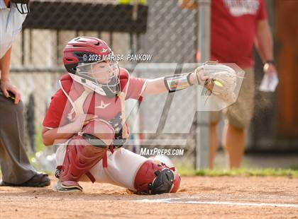 Thumbnail 2 in Bishop Grimes vs Fabius Pompey photogallery.