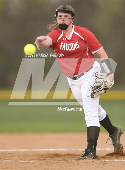 Thumbnail 1 in Bishop Grimes vs Fabius Pompey photogallery.