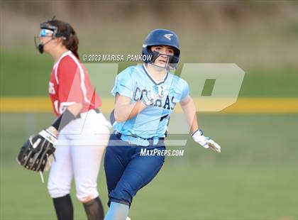 Thumbnail 1 in Bishop Grimes vs Fabius Pompey photogallery.