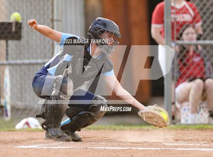 Thumbnail 2 in Bishop Grimes vs Fabius Pompey photogallery.