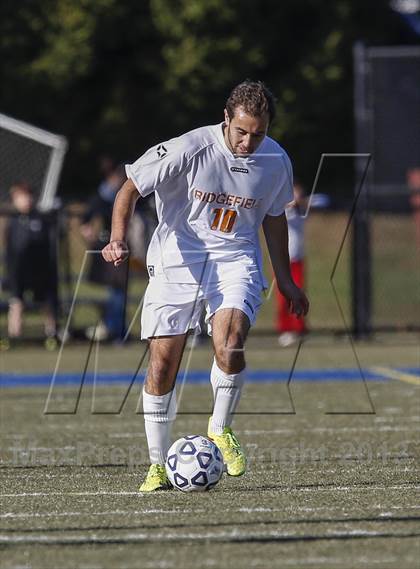 Thumbnail 3 in Ridgefield vs. Glastonbury (CIAC Class LL Final) photogallery.
