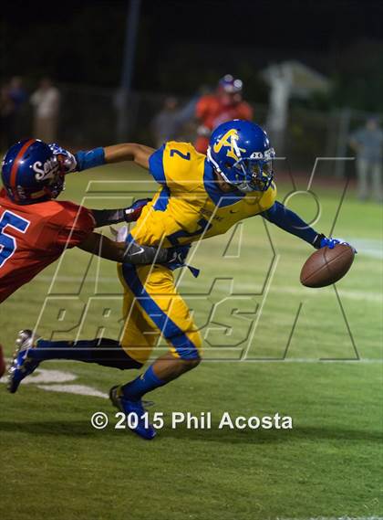 Thumbnail 1 in Bishop Amat vs. Serra  photogallery.