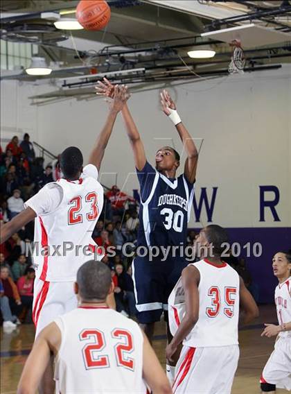 Thumbnail 3 in Peekskill vs. Poughkeepsie photogallery.