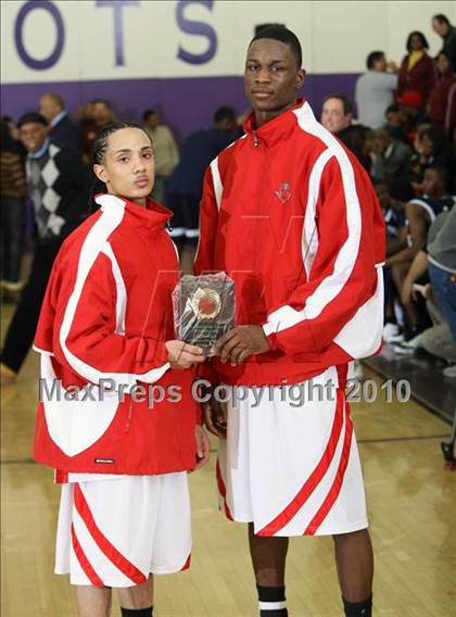 Thumbnail 2 in Peekskill vs. Poughkeepsie photogallery.