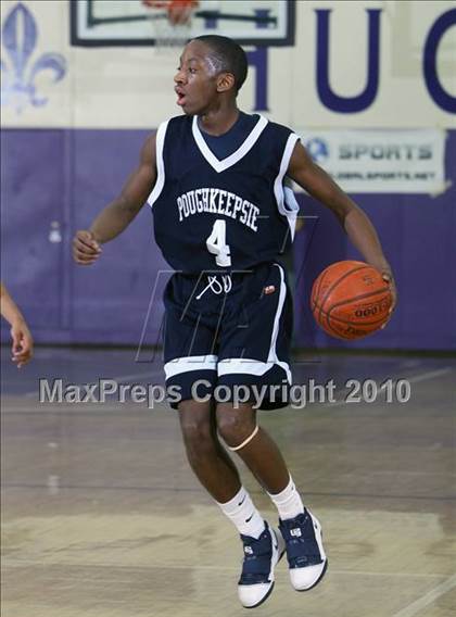 Thumbnail 2 in Peekskill vs. Poughkeepsie photogallery.