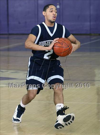 Thumbnail 3 in Peekskill vs. Poughkeepsie photogallery.