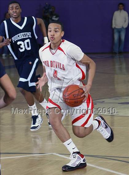 Thumbnail 2 in Peekskill vs. Poughkeepsie photogallery.