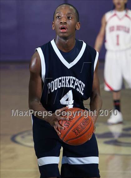 Thumbnail 3 in Peekskill vs. Poughkeepsie photogallery.