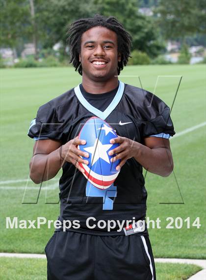 Thumbnail 2 in Interlake (USA Football/MaxPreps Media Day Event) photogallery.
