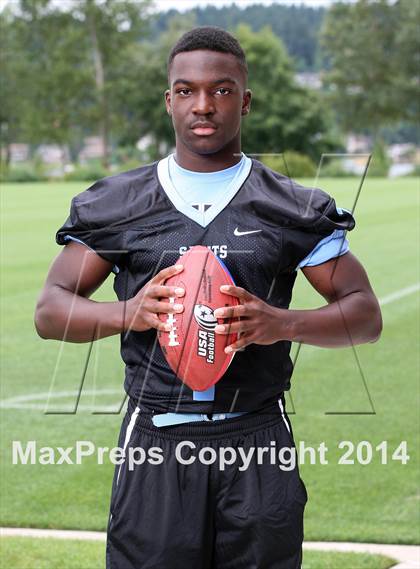 Thumbnail 2 in Interlake (USA Football/MaxPreps Media Day Event) photogallery.