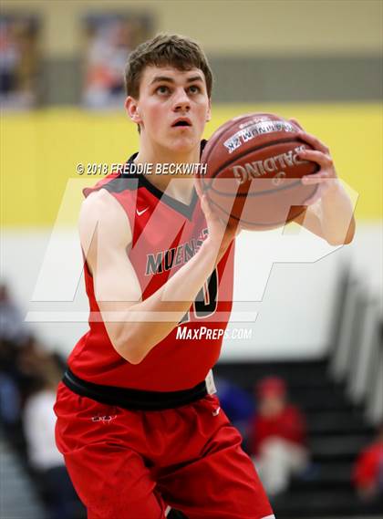 Thumbnail 3 in Muenster vs. Sam Rayburn (UIL 2A Regional Quarterfinal) photogallery.